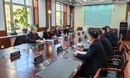 凯发天生赢家一触即发首页董事长胡晓萍、总裁芦传有赴黑龙江省药品监督管理局座谈交流